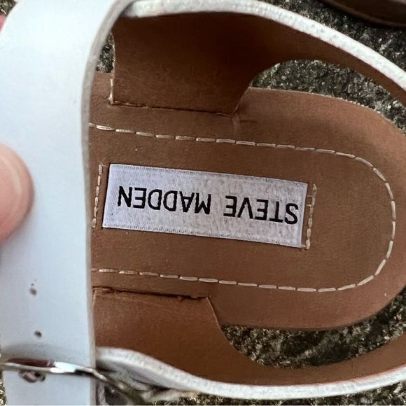 Steve Madden JPROBLER Girls Flat Sandal Sparkly Rhinestone Embellishment Size 2M - Picture 9 of 10